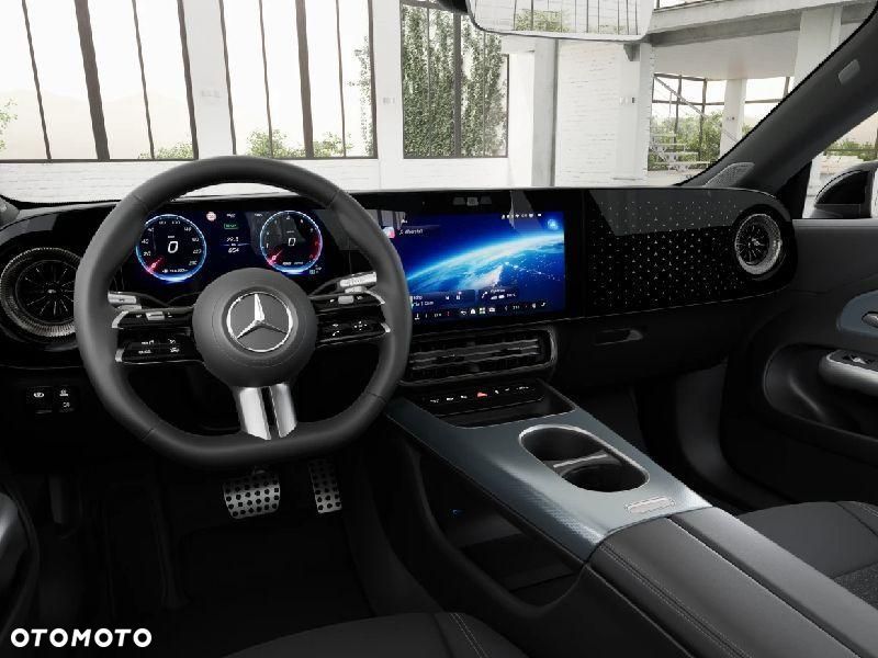 Mercedes-Benz CLA - 8