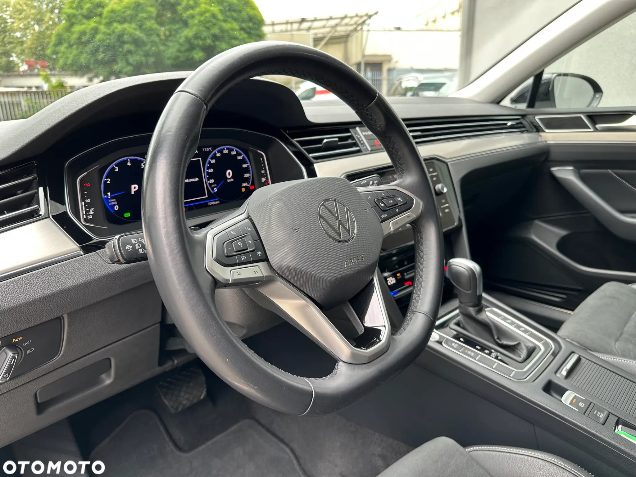 Volkswagen Passat 1.5 TSI EVO Elegance DSG - 8