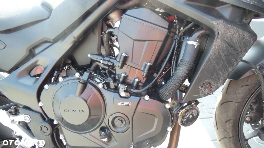Honda Hornet - 10