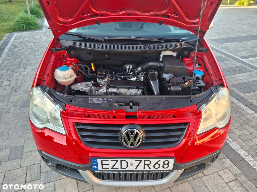 Volkswagen Polo Cross - 9