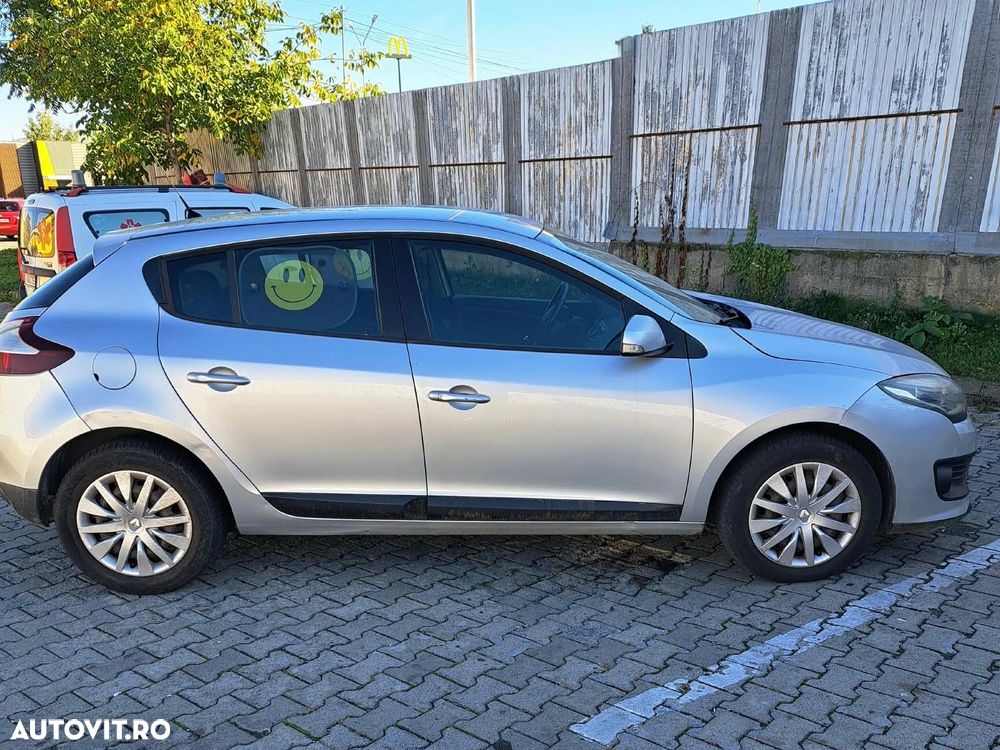 Renault Megane - 5