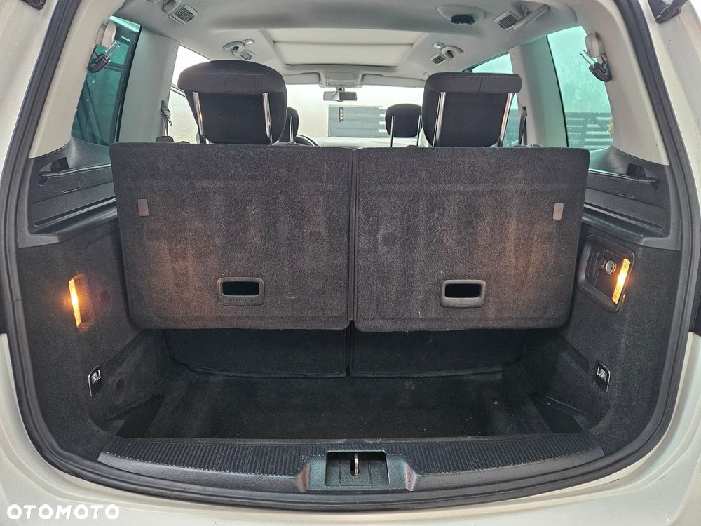 Volkswagen Sharan 2.0 TDI DPF Comfortline - 12