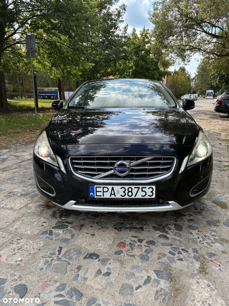 Volvo S60 D3 Momentum - 4