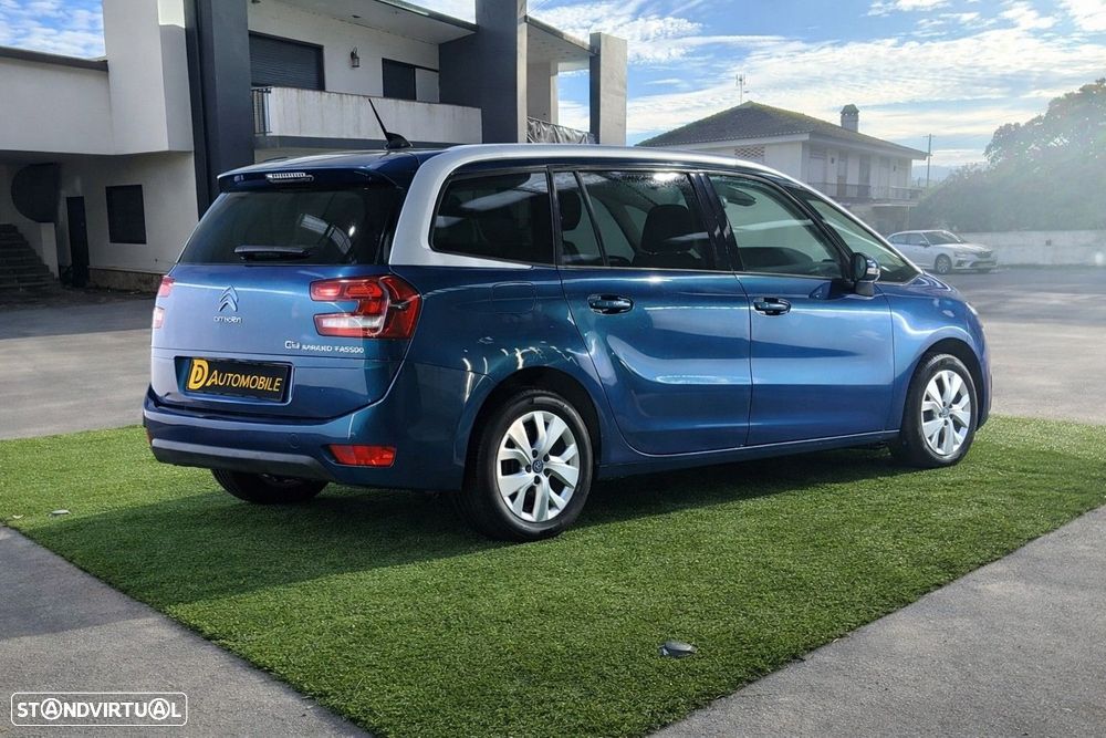 Citroën Grand C4 Spacetourer - 4