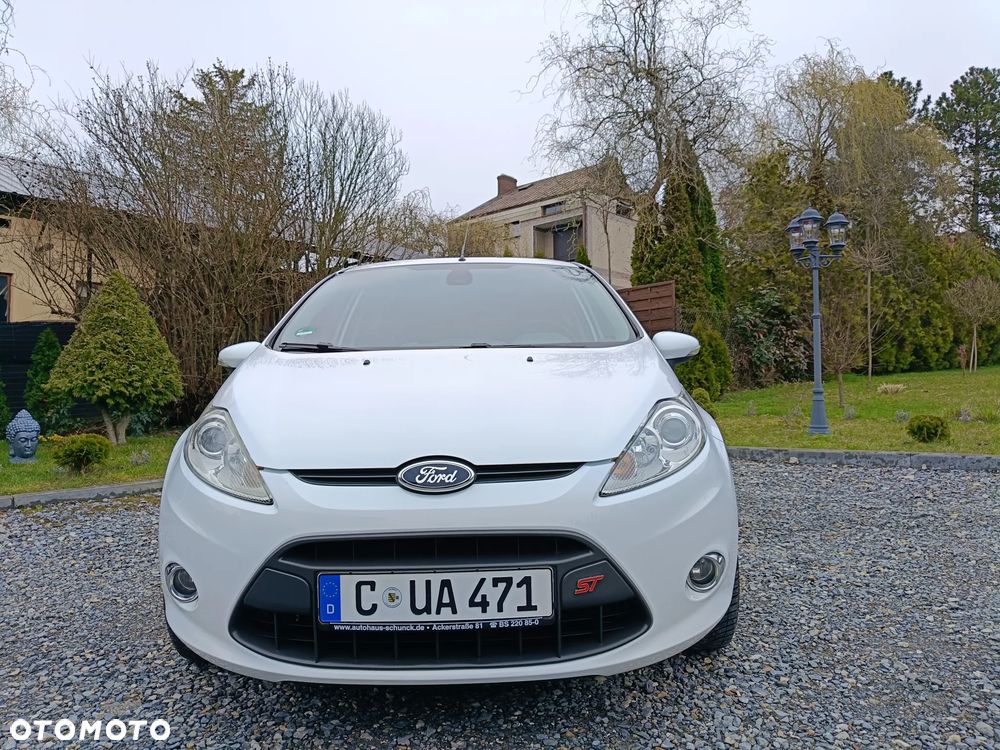 Ford Fiesta - 1