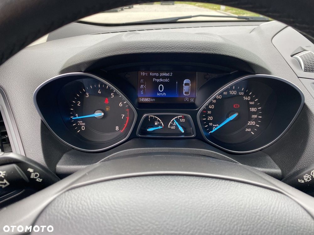 Ford Kuga - 20