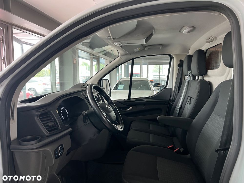 Ford Transit Custom - 24