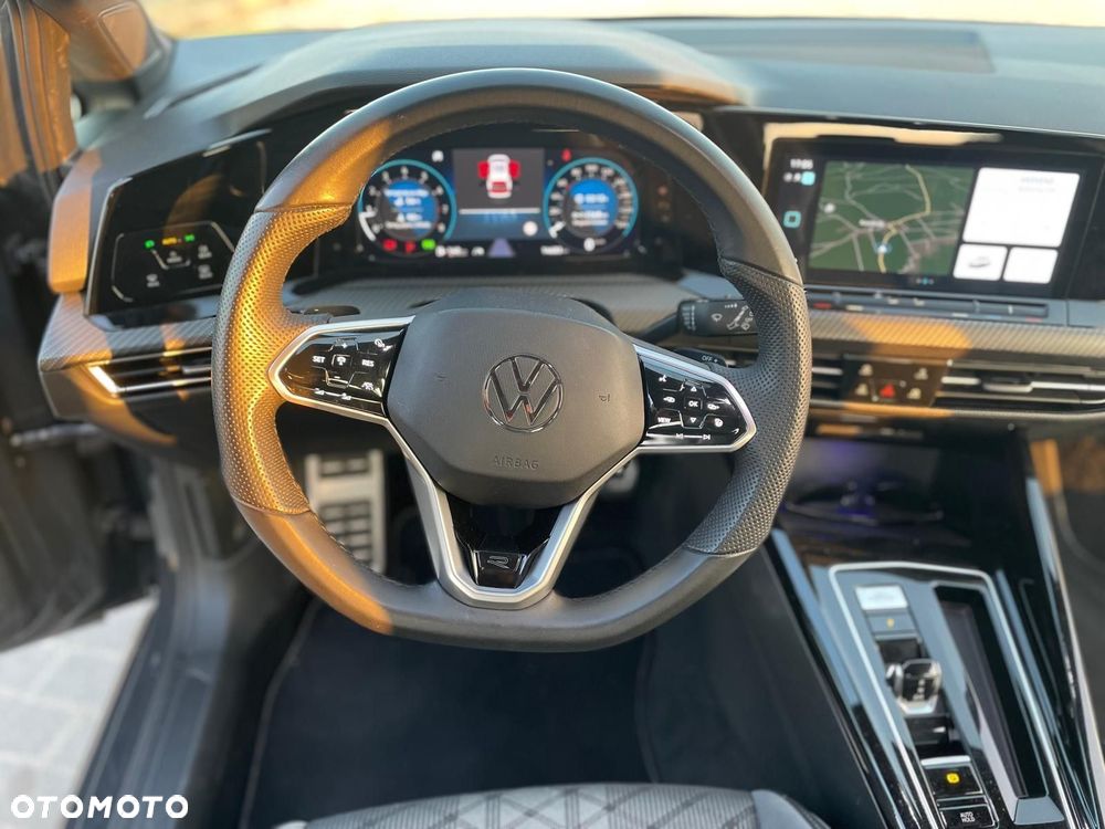 Volkswagen Golf 2.0 TSI OPF DSG R-Line - 18