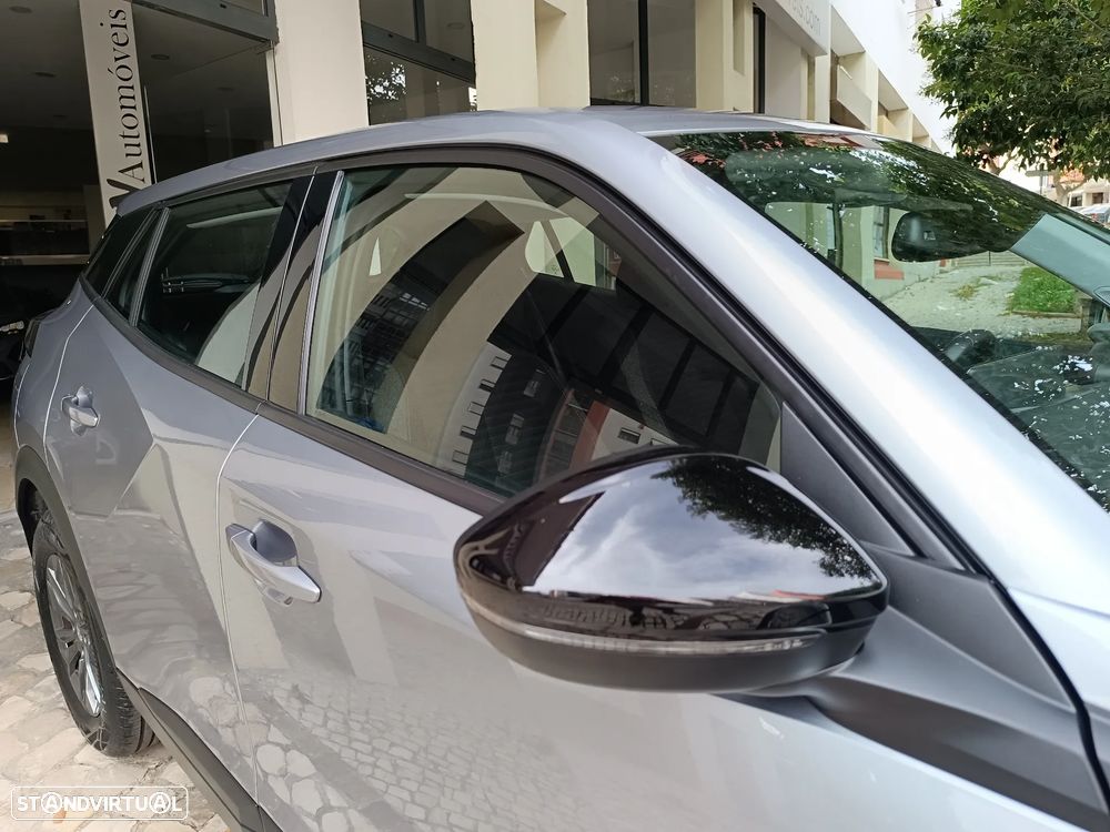 Peugeot 2008 1.2 PureTech Active — fotografia 12