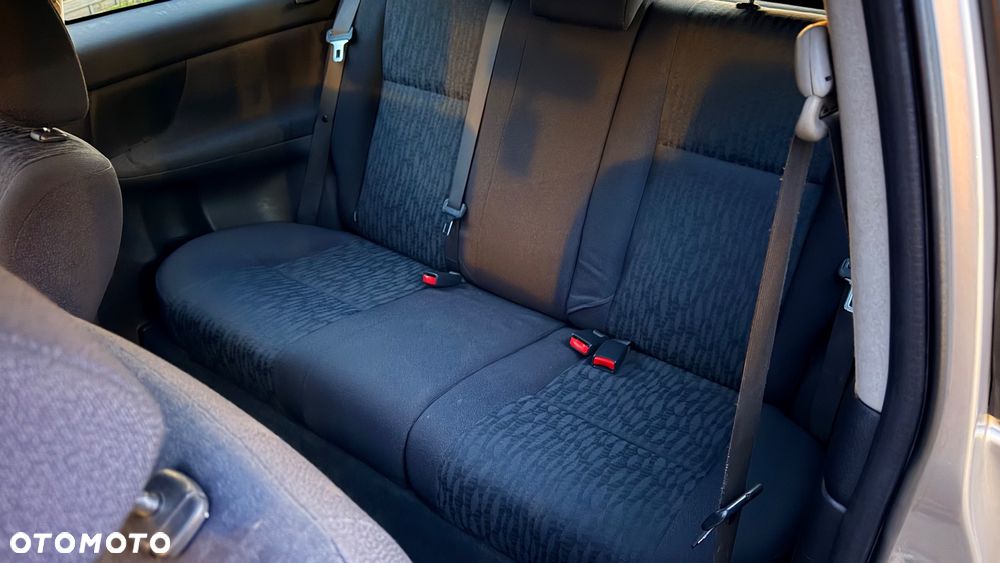 Toyota Corolla 1.6 VVT-i Edition - 16