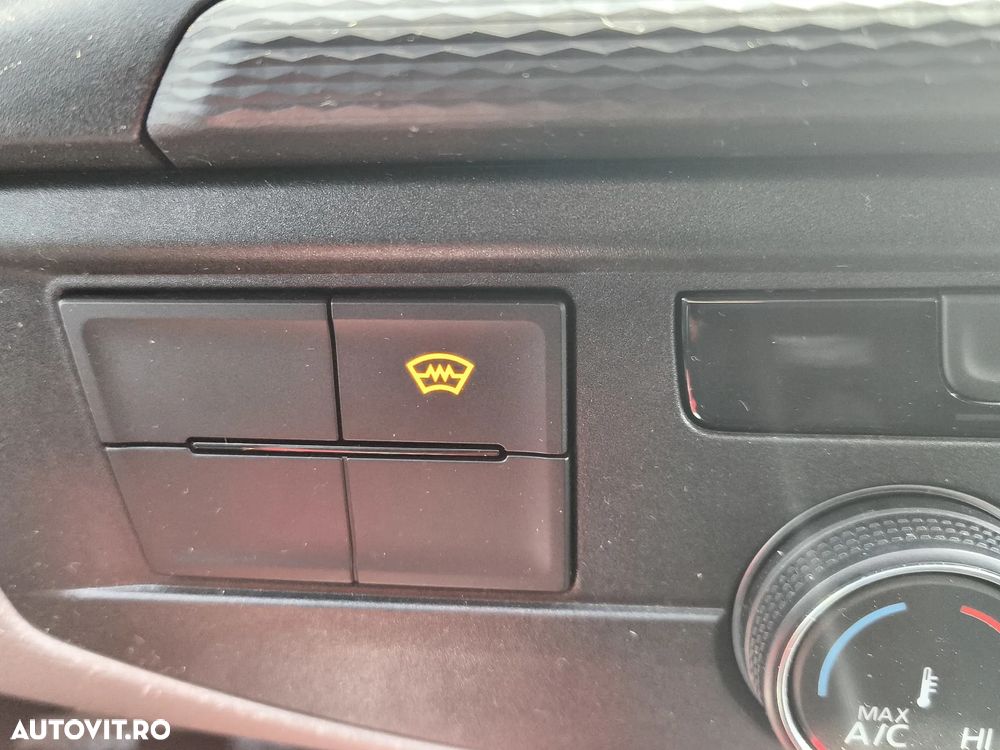 Volkswagen Transporter - 16