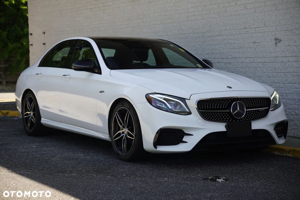 Mercedes-Benz Klasa E AMG 53 4Matic+ AMG Speedshift TCT-9G - 4