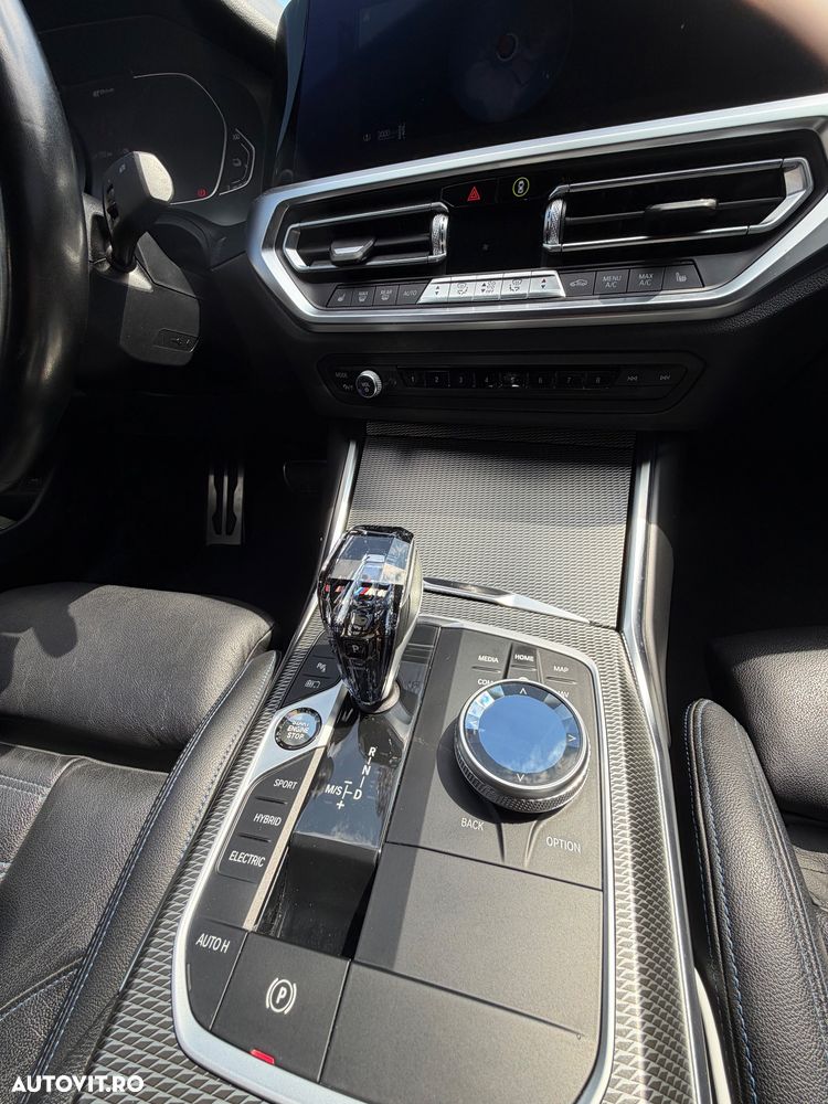 BMW Seria 3 330e xDrive AT PHEV - 16