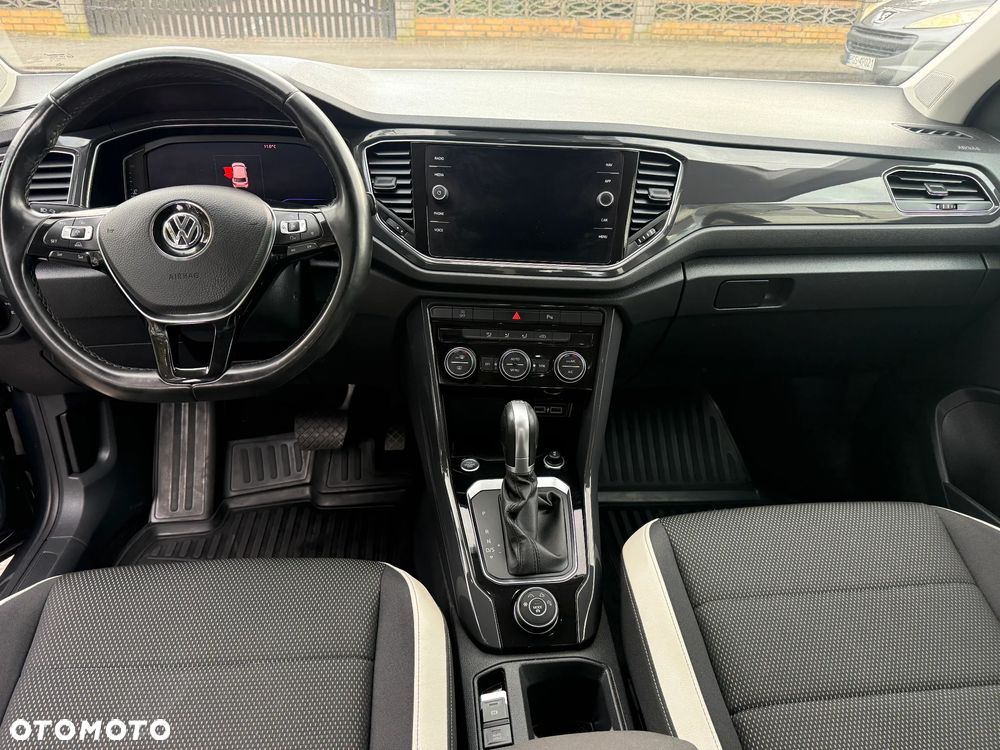 Volkswagen T-Roc 2.0 TDI SCR 4MOTION DSG Sport - 8