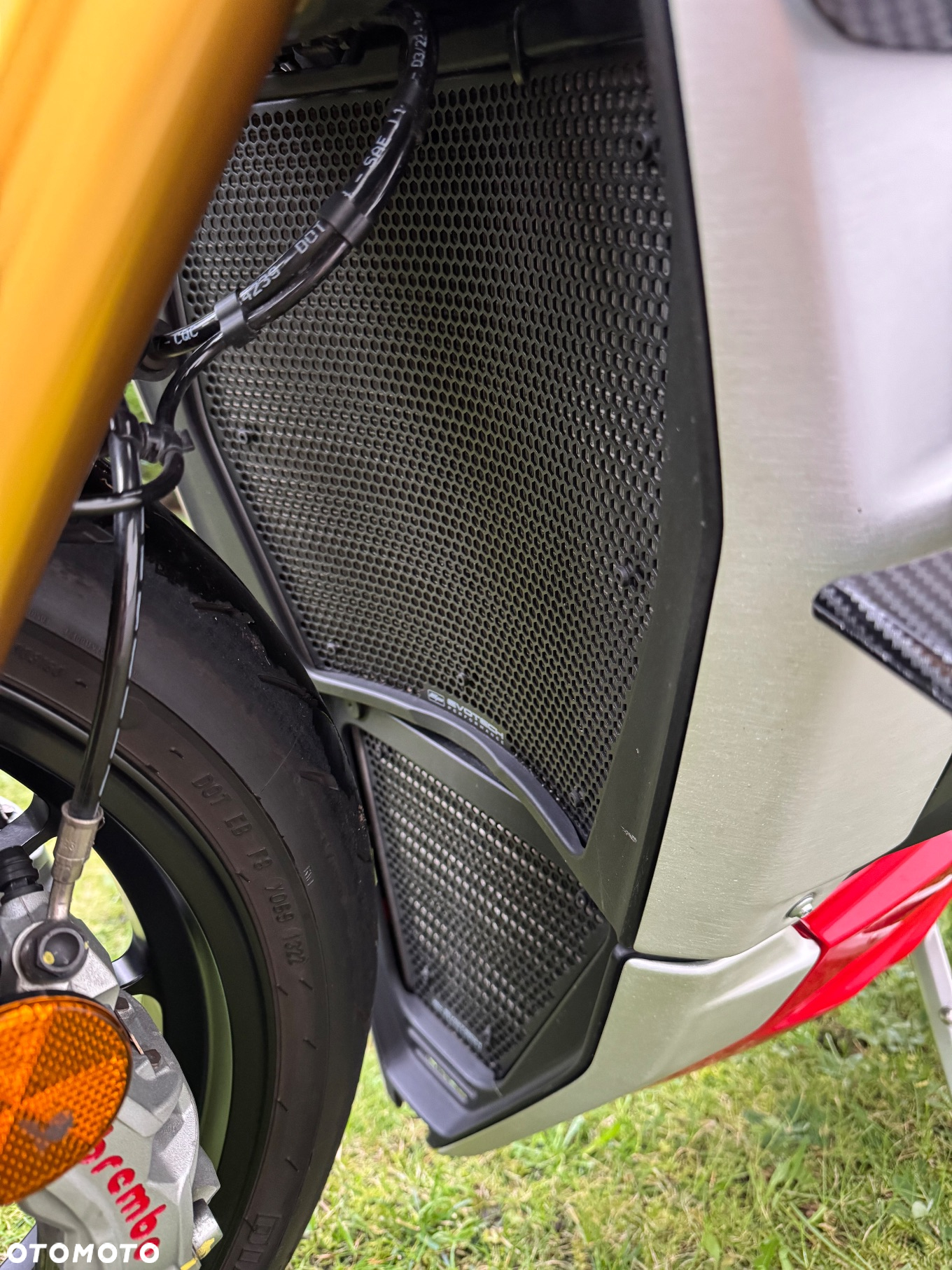 Ducati Streetfighter V4 - 12