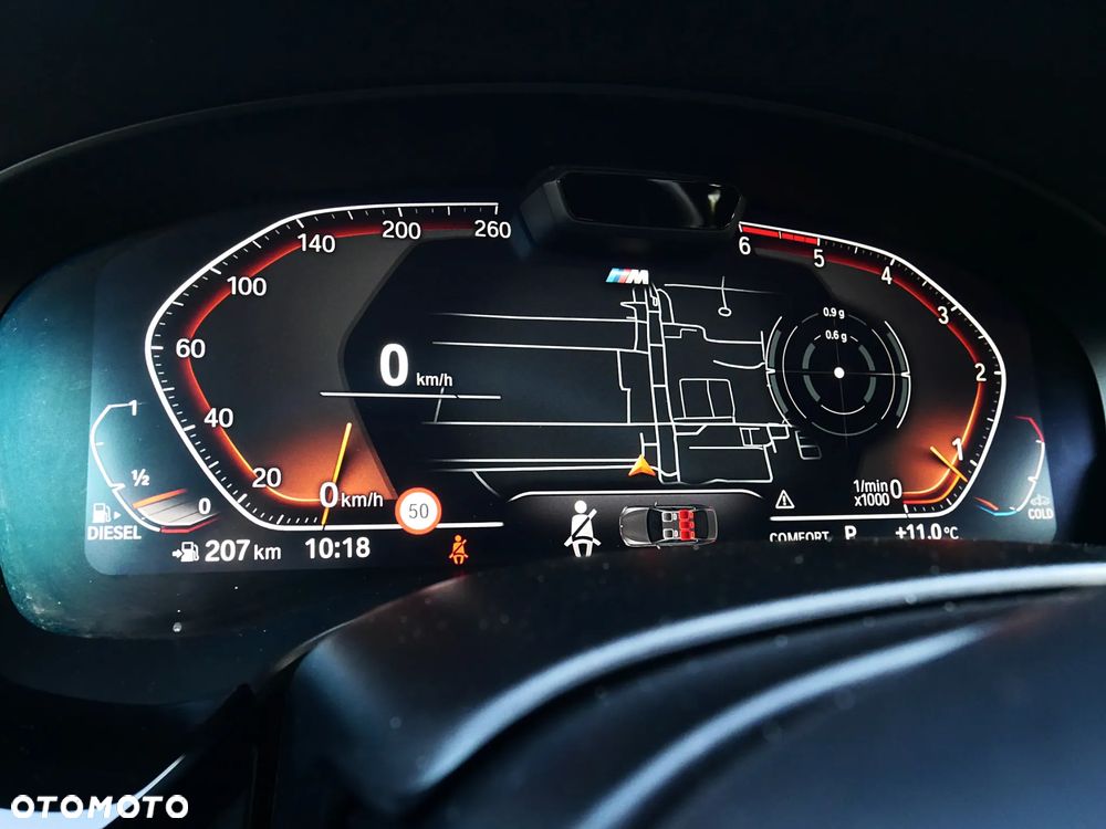 BMW Seria 5 540d xDrive mHEV M Sport sport - 10