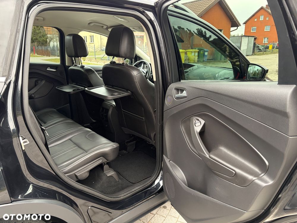 Ford Kuga 2.0 TDCi 4x4 Titanium - 31