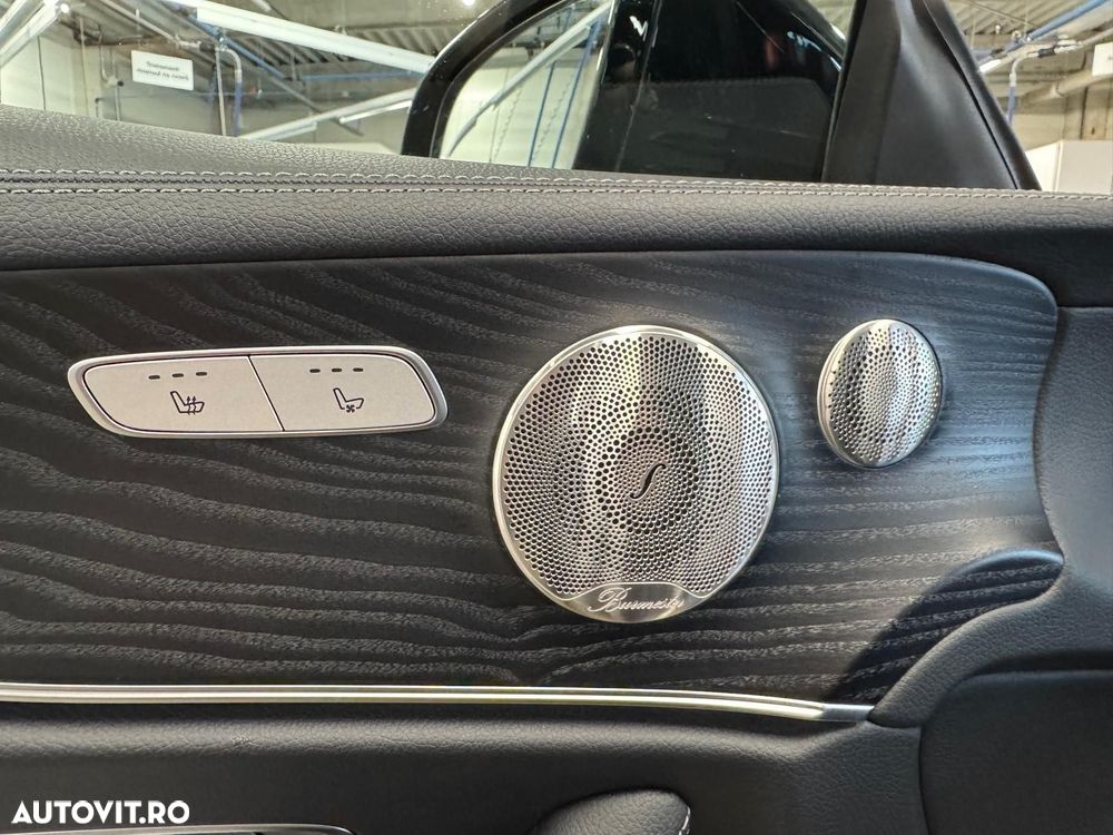 Mercedes-Benz E - 16