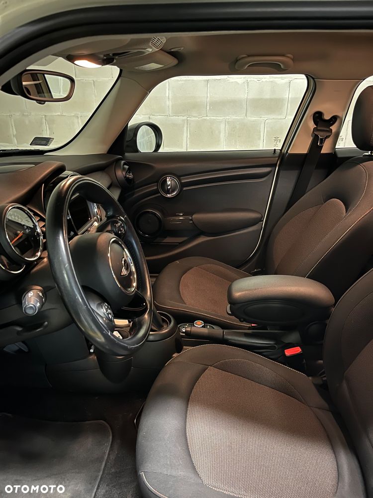 MINI Cooper D - 7