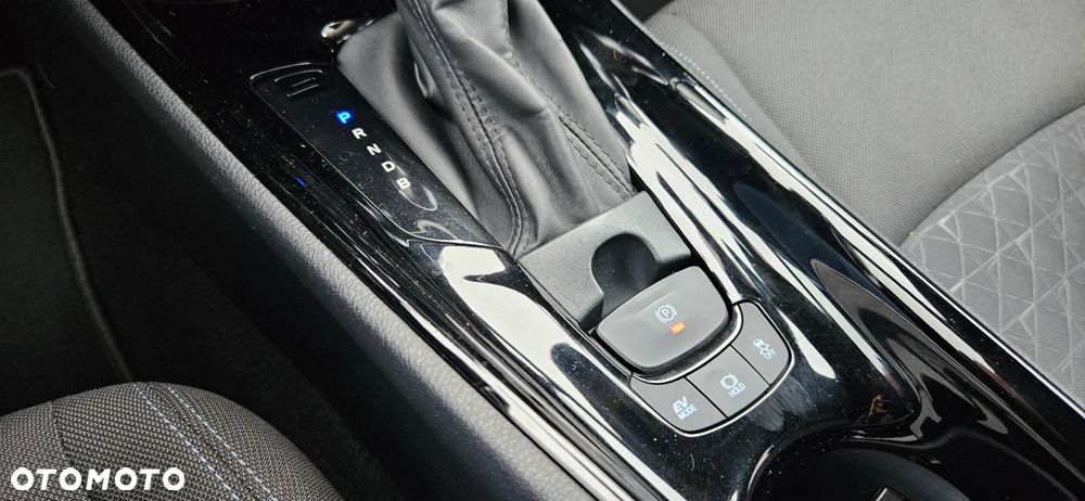 Toyota C-HR Business-Edition - 35