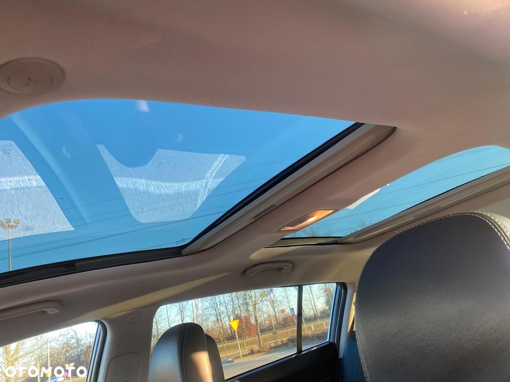 Kia Sportage 2.0 CRDI XL - 13