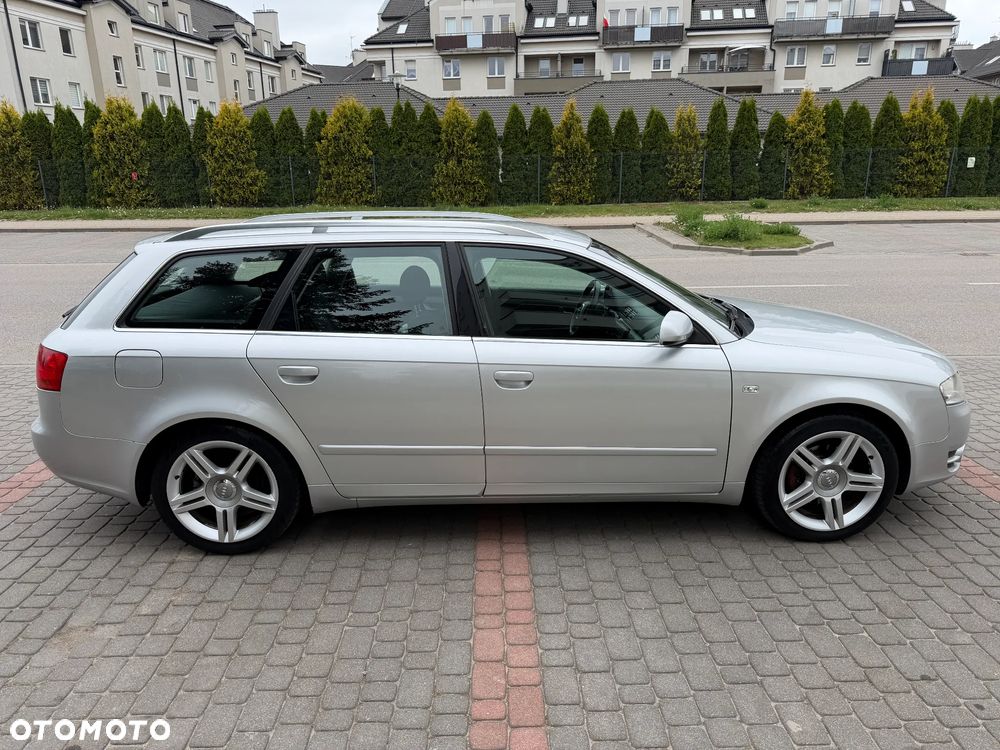 Audi A4 Avant 2.0 TDI - 4