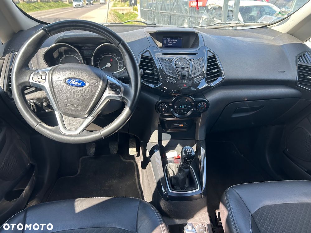 Ford EcoSport - 19