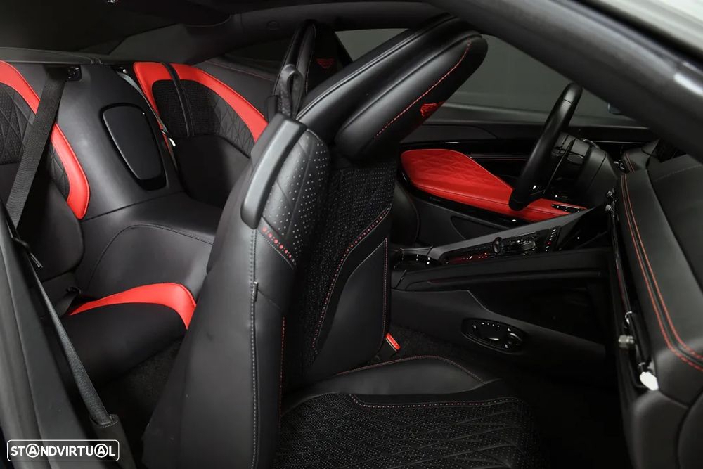 Aston Martin DB12 Coupé V8 - 19