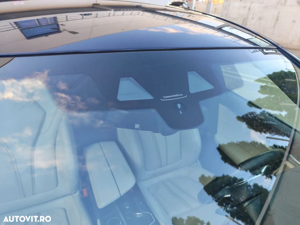 BMW Seria 5 520d Aut. - 18