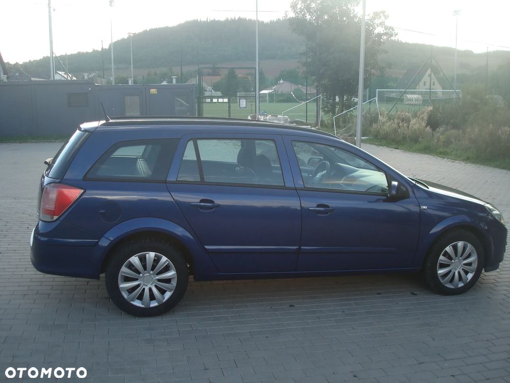 Opel Astra 1.6 - 11