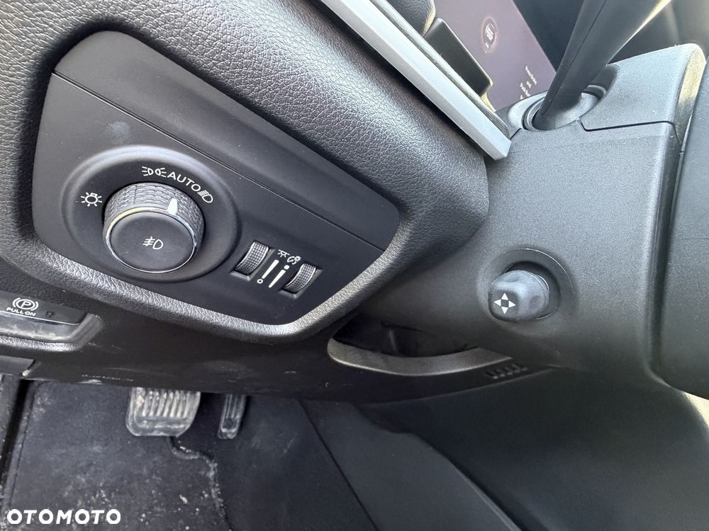 Jeep Grand Cherokee 3.6 V6 Summit - 34