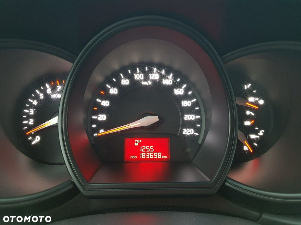 Kia Rio 1.4 Fifa World Cup Edition - 21