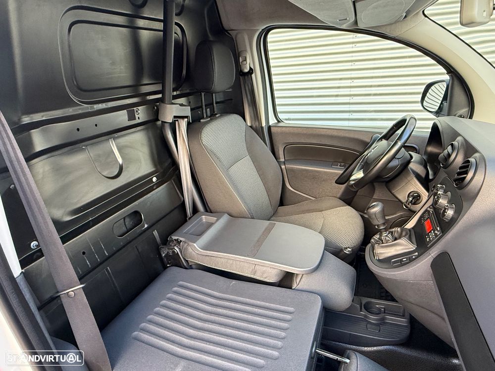Mercedes-Benz Citan Cdi 3 Lugares IVA DEDUTIVEL - 11