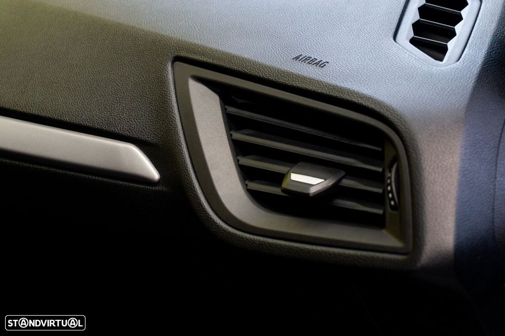 BMW 118 - 15