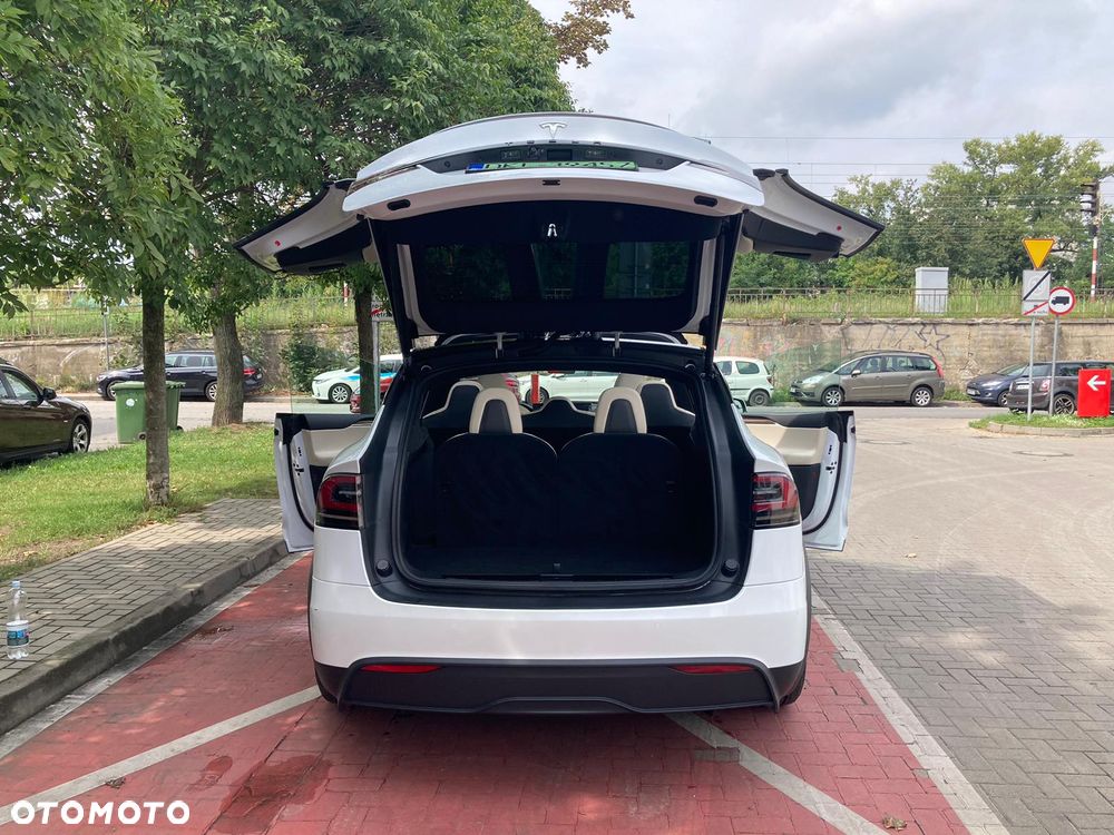 Tesla Model X Long Range AWD - 7