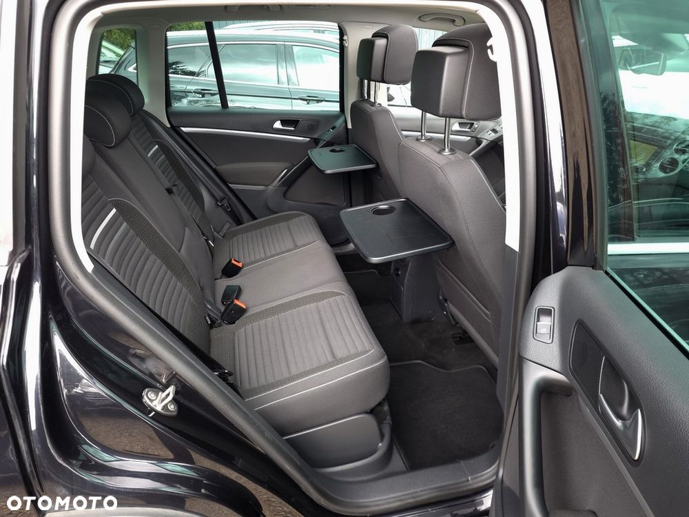 Volkswagen Tiguan 2.0 TDI 4Mot Sport&Style DSG - 9