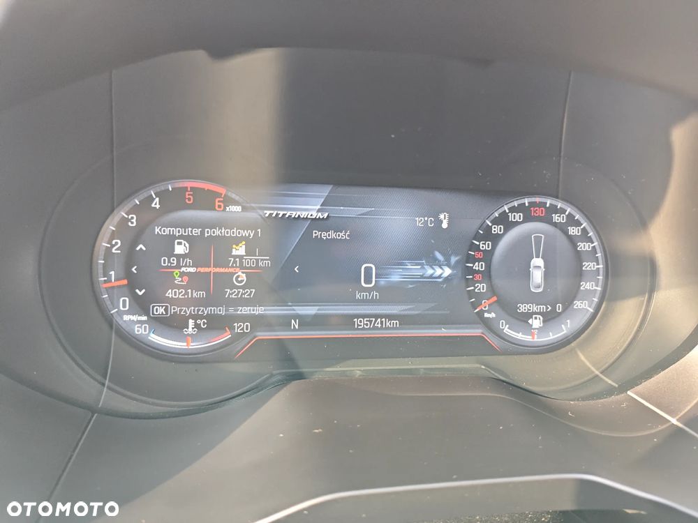 Ford S-Max - 22