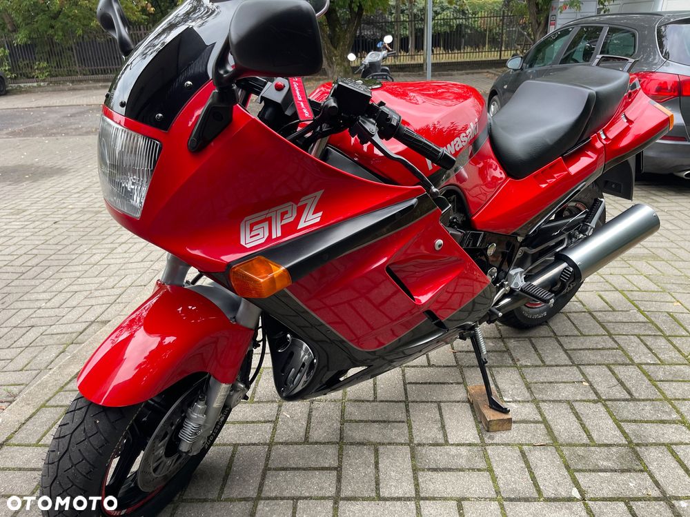 Kawasaki GPZ - 5