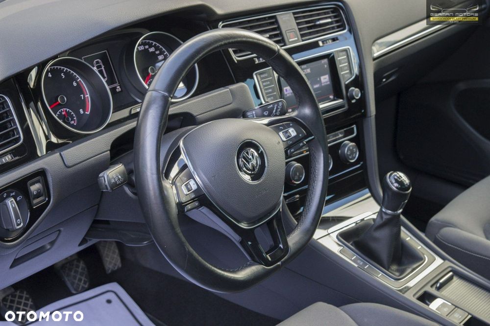 Volkswagen Golf VII 1.4 TSI BMT Highline - 17