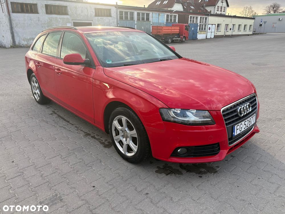 Audi A4 Avant - 1
