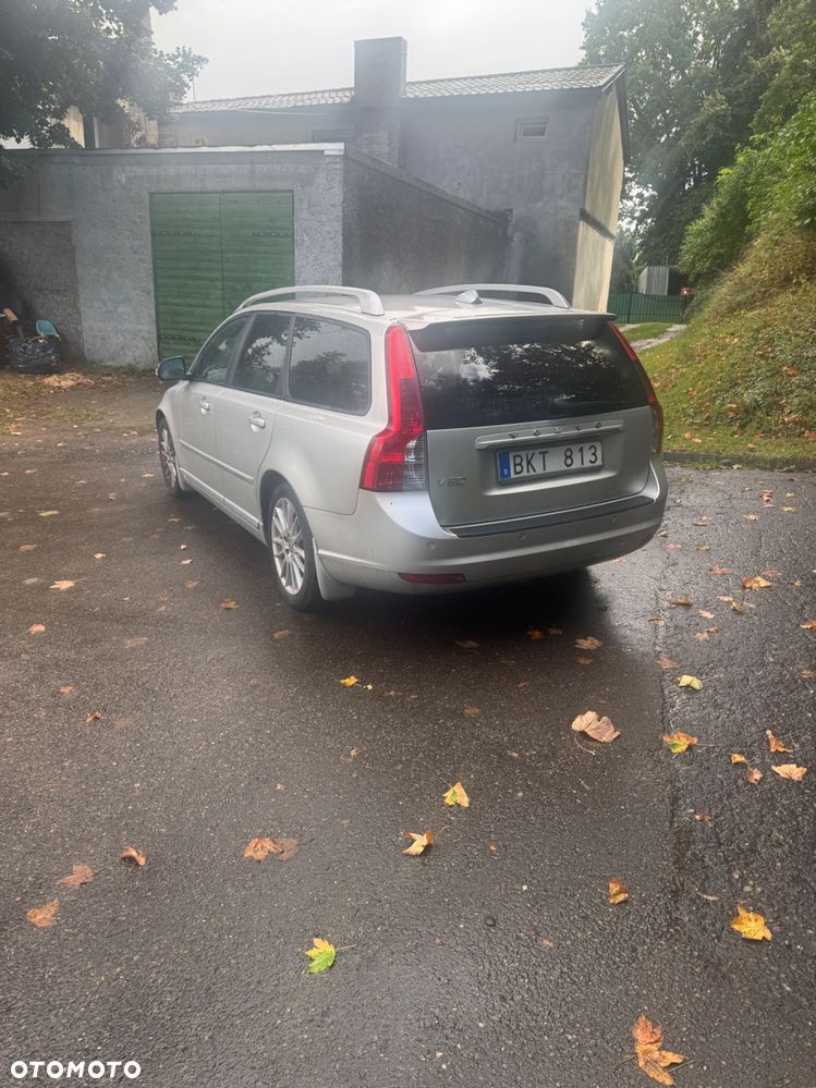 Volvo V50 - 3