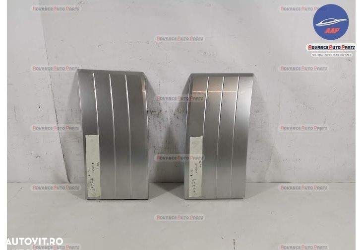 Bandou Usa Vertical Dreapta Fata original Vogue Land Rover  Range Rove - 1