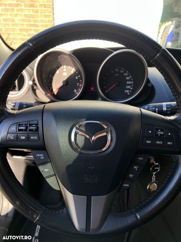 Mazda 3 - 12