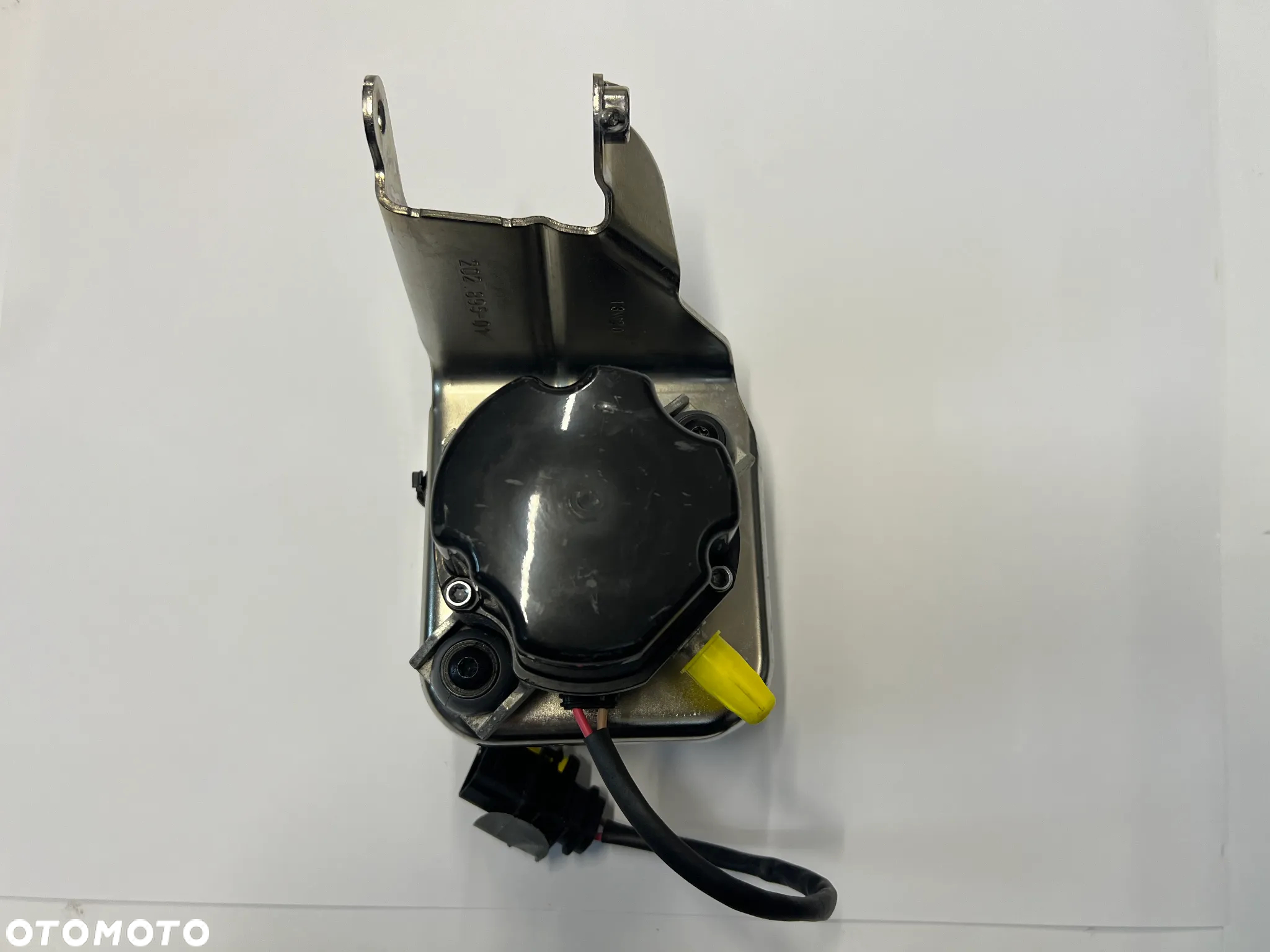Mercedes C,E,GLC,GLE pompa podciśnienia A0004306232 A0004303832  nowa - 4