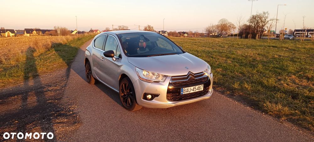 Citroën DS4 2.0 HDi SportChic - 1