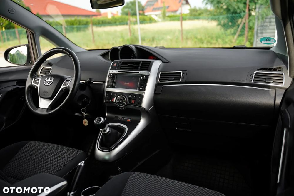 Toyota Verso 1.6 D-4D 7-Sitzer Start/Stop Skyview Edition - 11