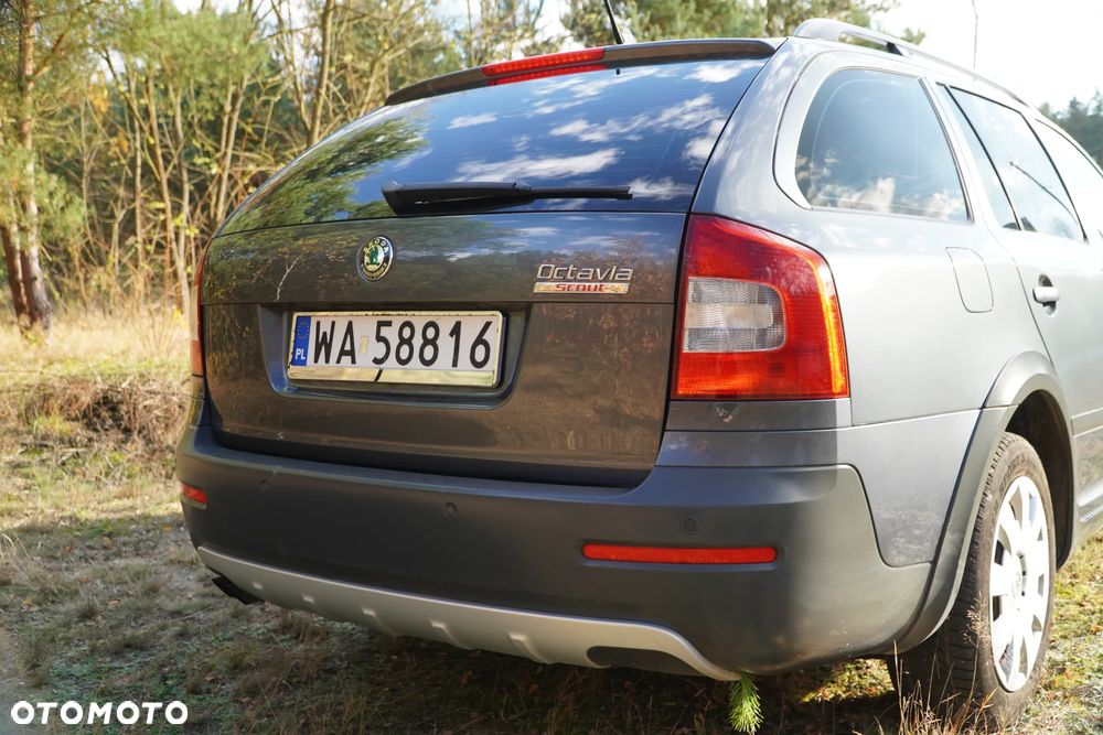 Skoda Octavia Scout 2.0 TDI DPF DSG - 4