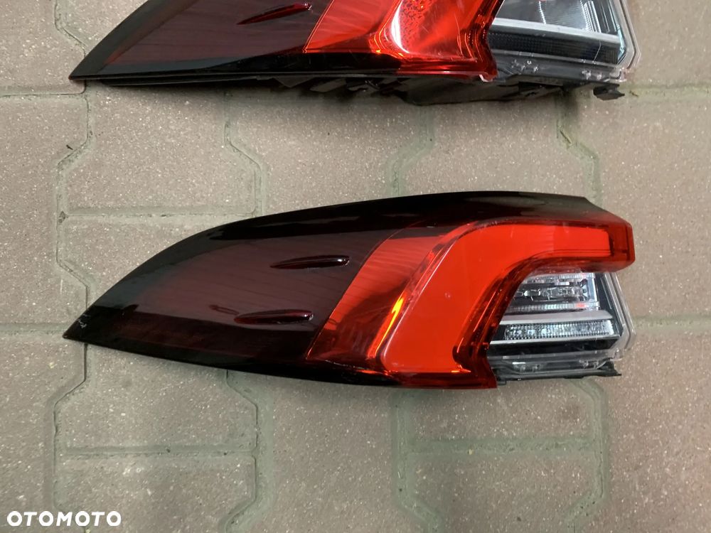 TOYOTA COROLLA E21 SEDAN 2019- LAMPA LEWA TYLNA TYŁ LED LEDOWA - 9