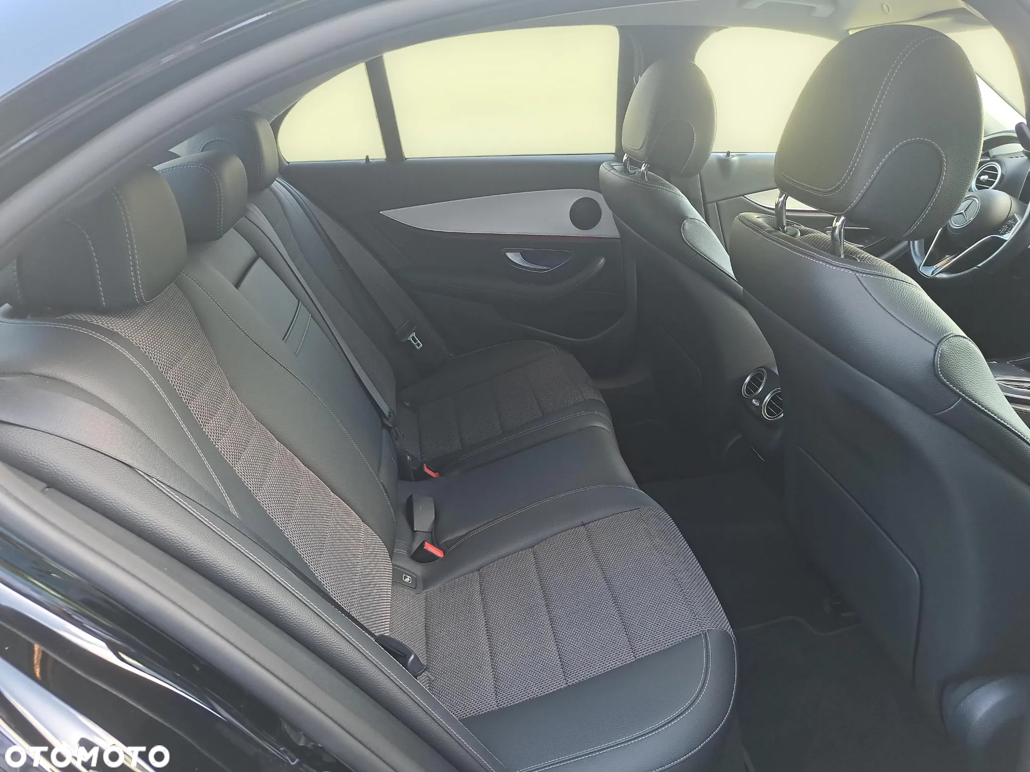 Mercedes-Benz Klasa E 220 d AMG/Avantgarde - 15