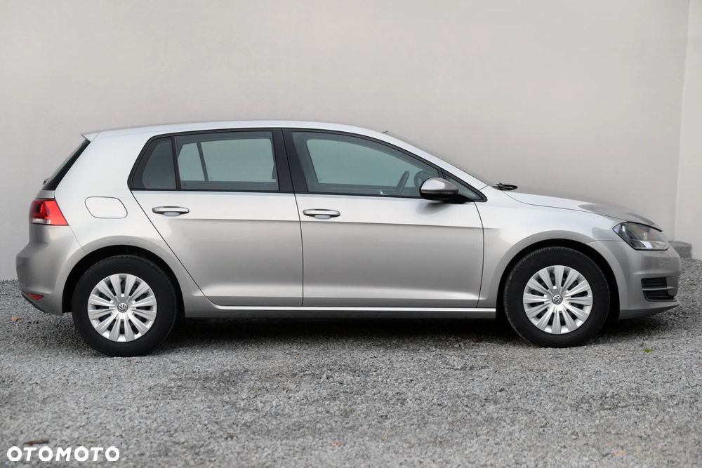 Volkswagen Golf 1.2 TSI BMT Trendline - 27